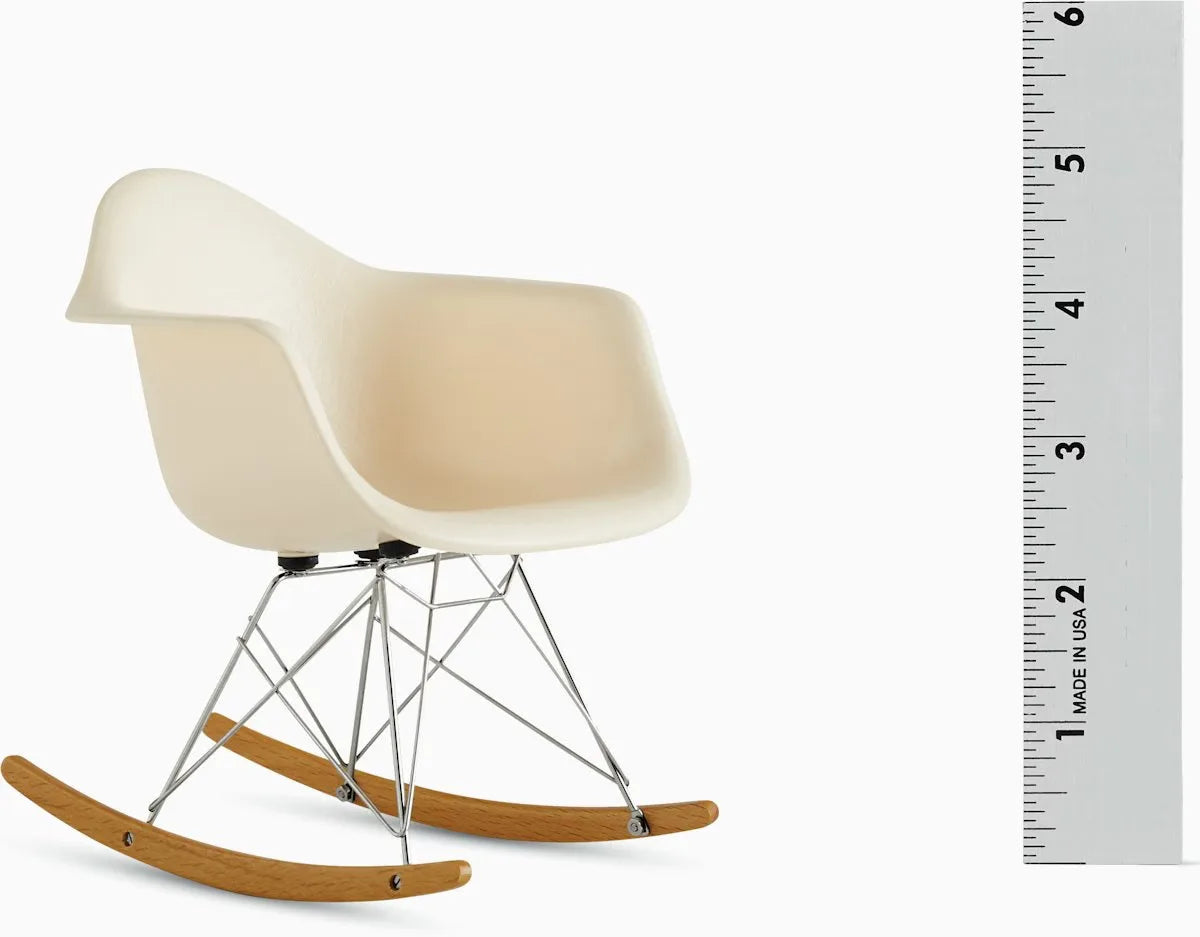 Vitra Miniatures Collection, Eames RAR