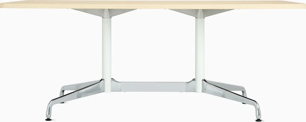 Eames Table, Round