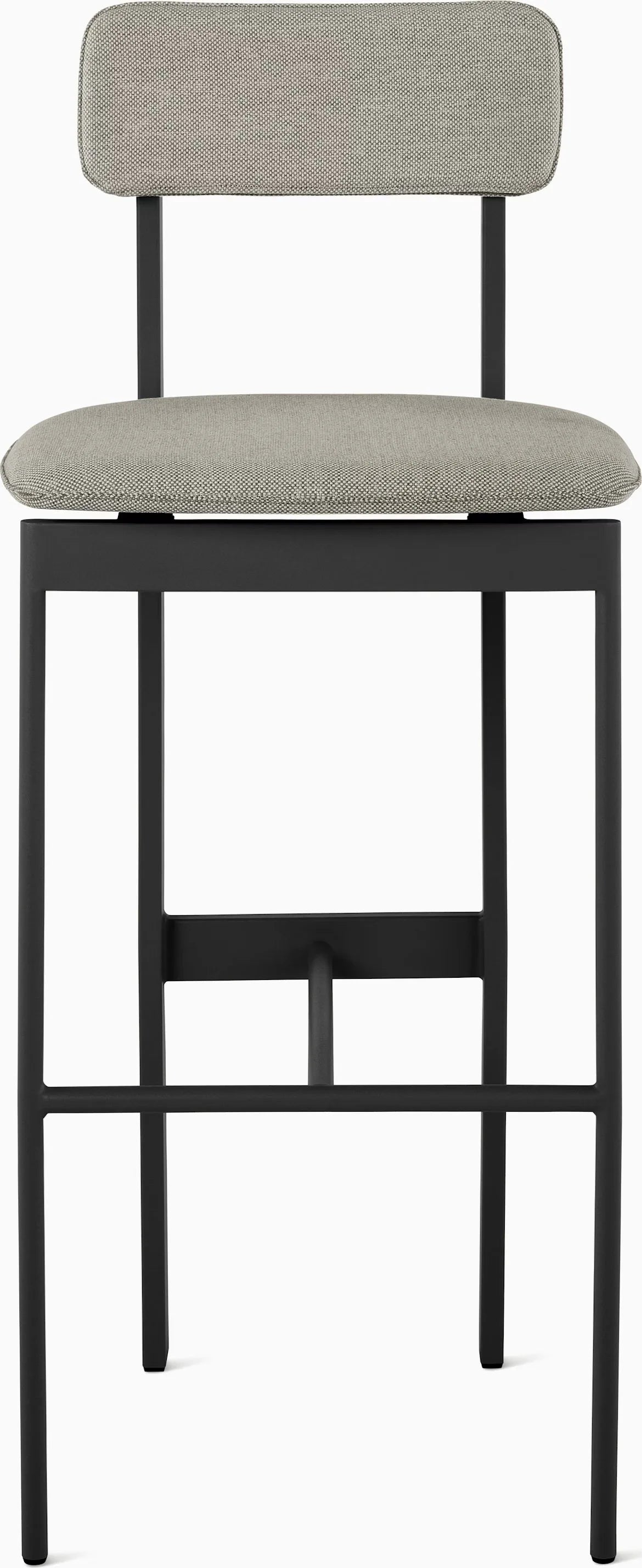 Betwixt Stool