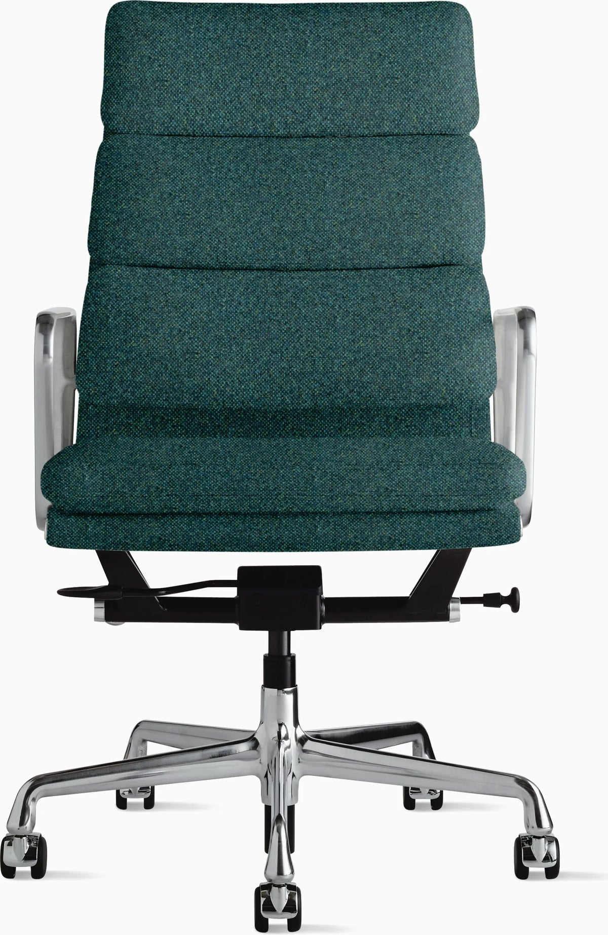 Eames Soft Pad Management Chair