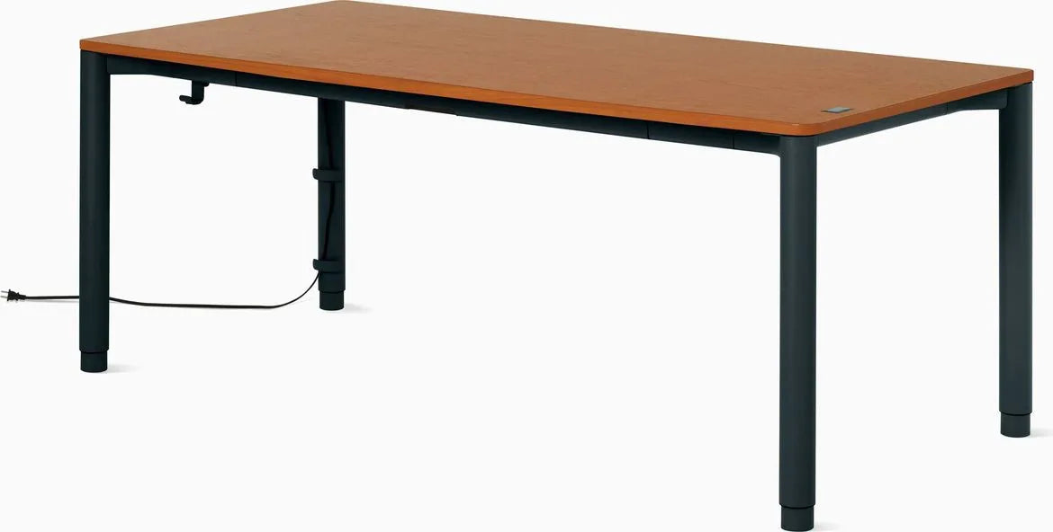 Spout Sit-to-Stand Table