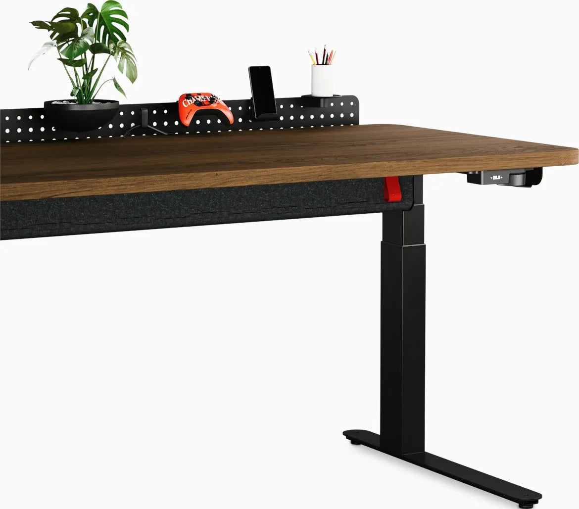 Coyl Gaming Desk