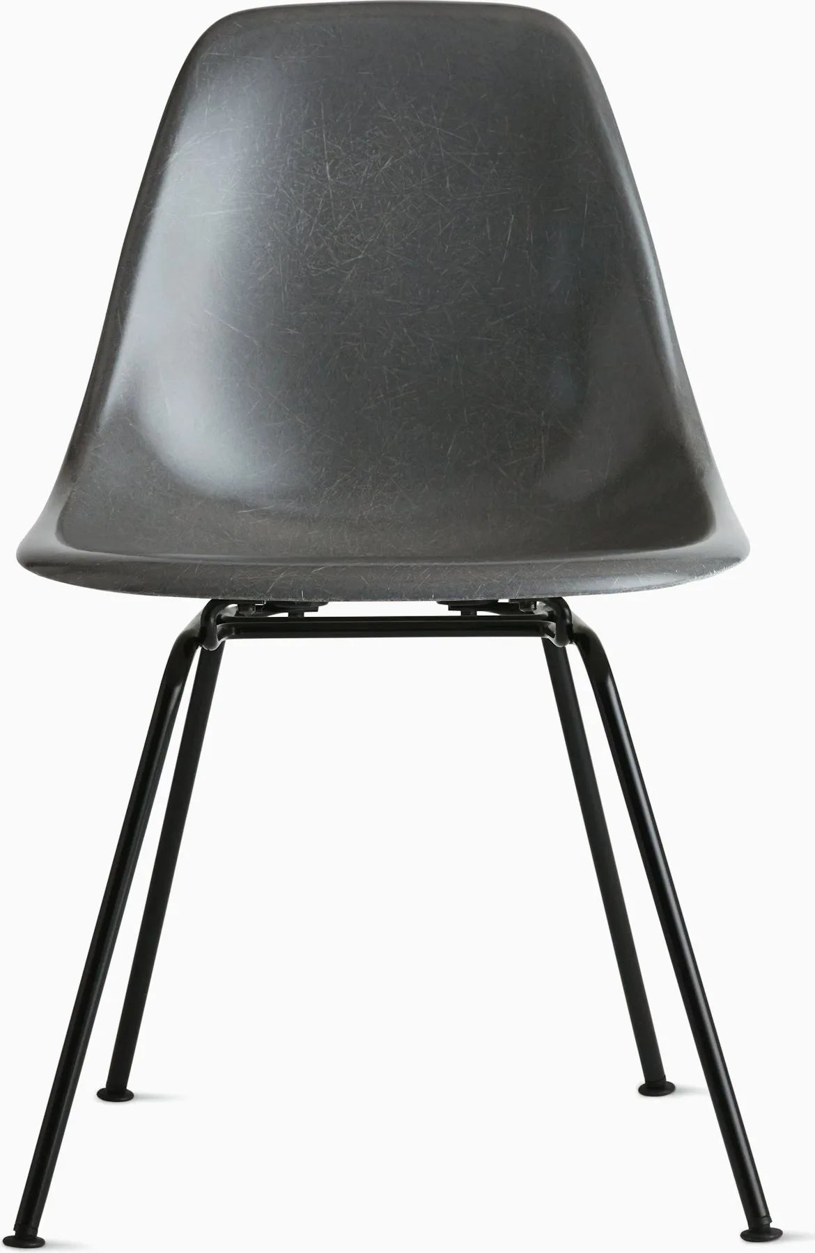Eames Molded Fiberglass Side Chair