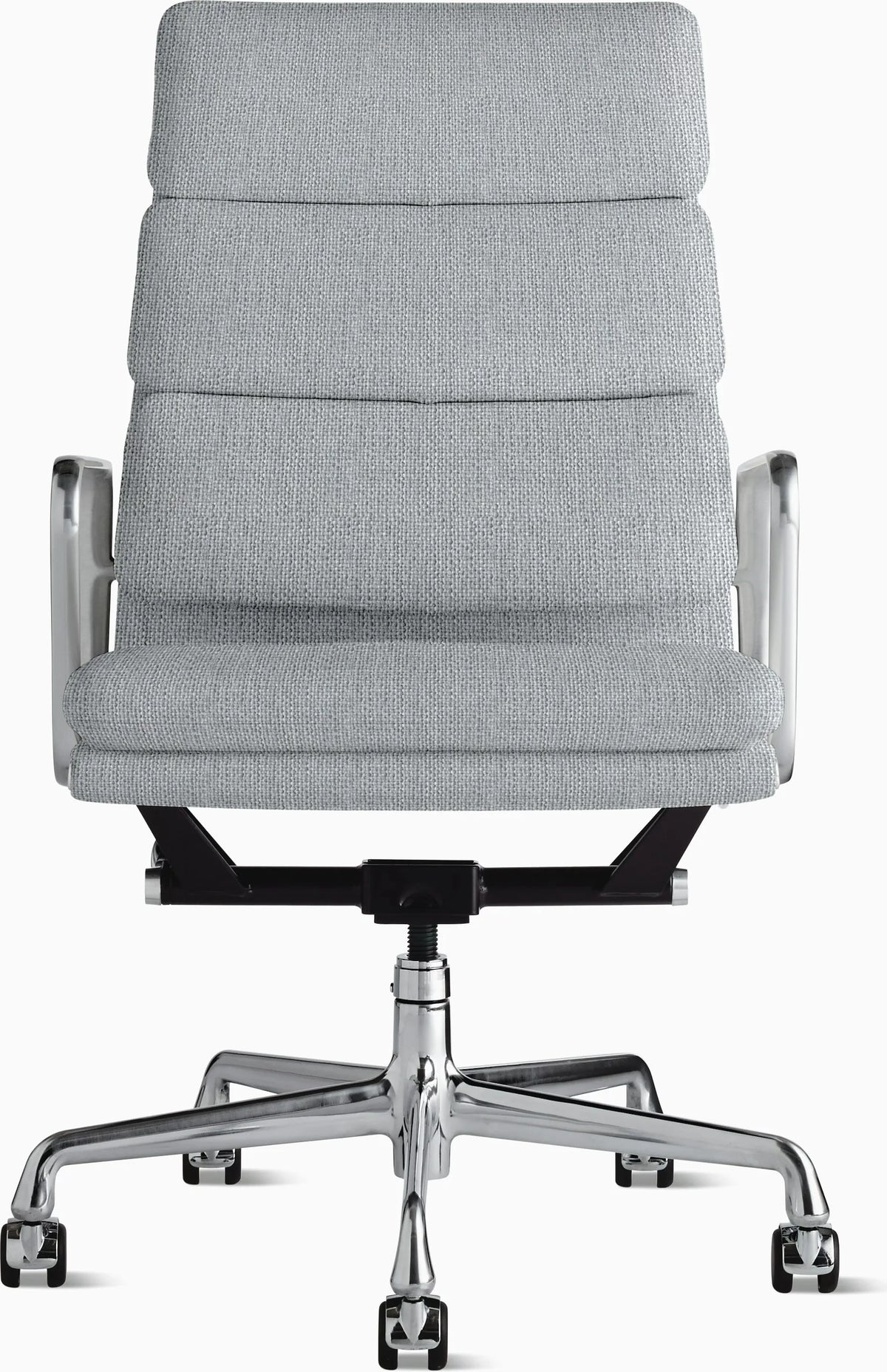 Eames Soft Pad Executive Chair