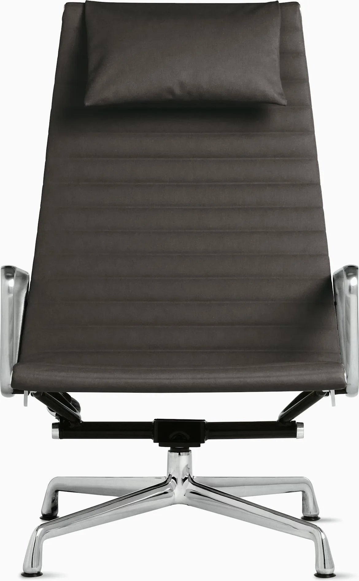 Eames Aluminum Group Lounge Chair