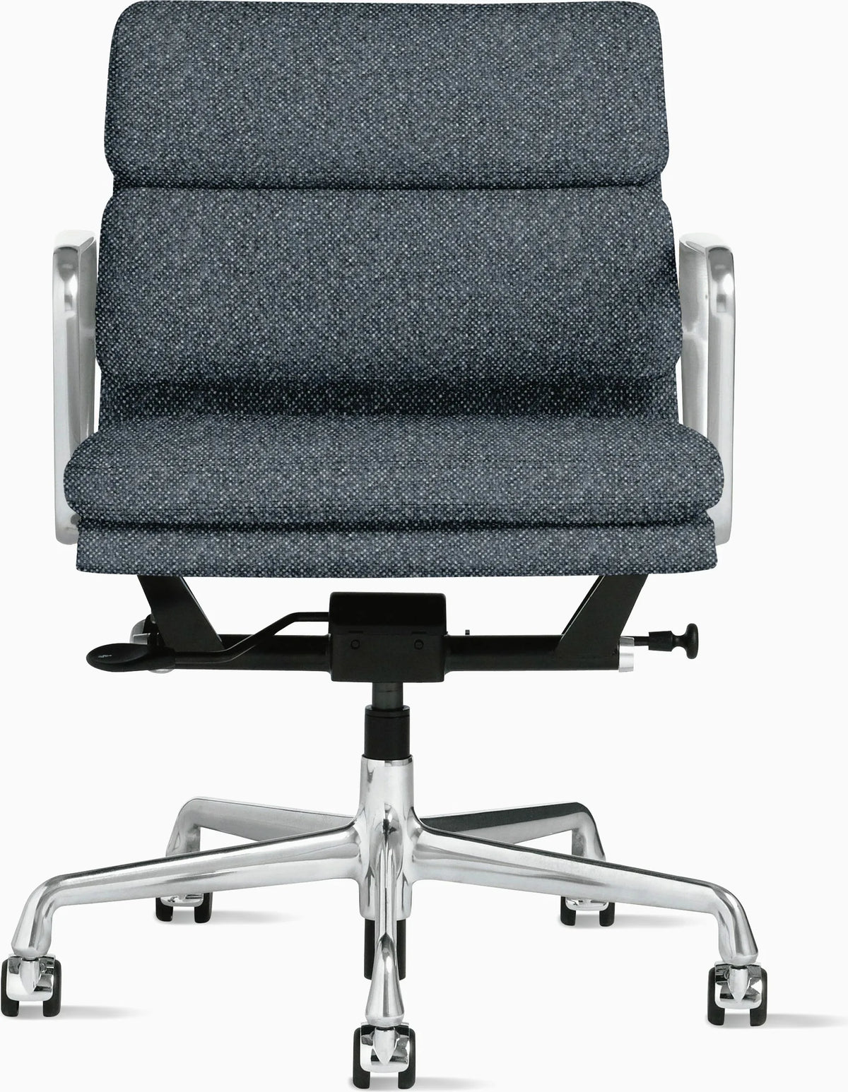 Eames Soft Pad Executive Chair