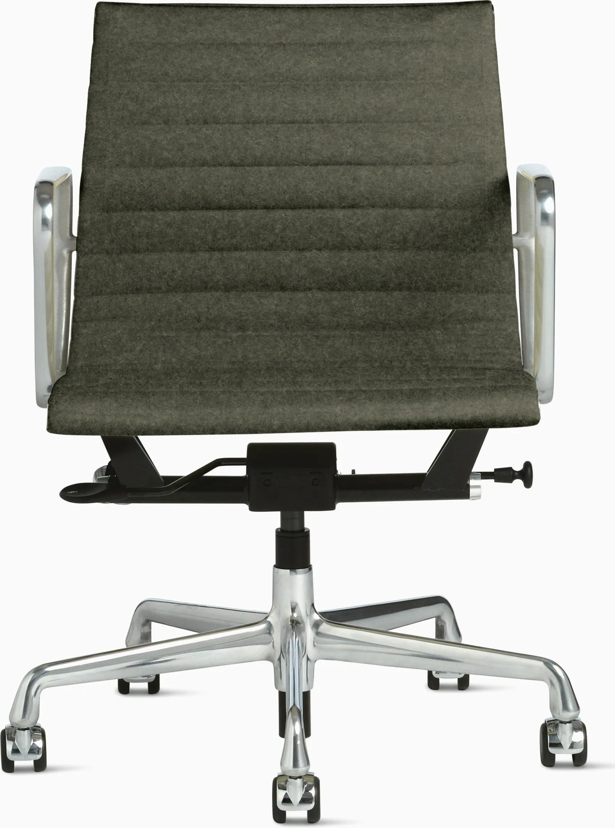 Eames Aluminum Group Chair, Management