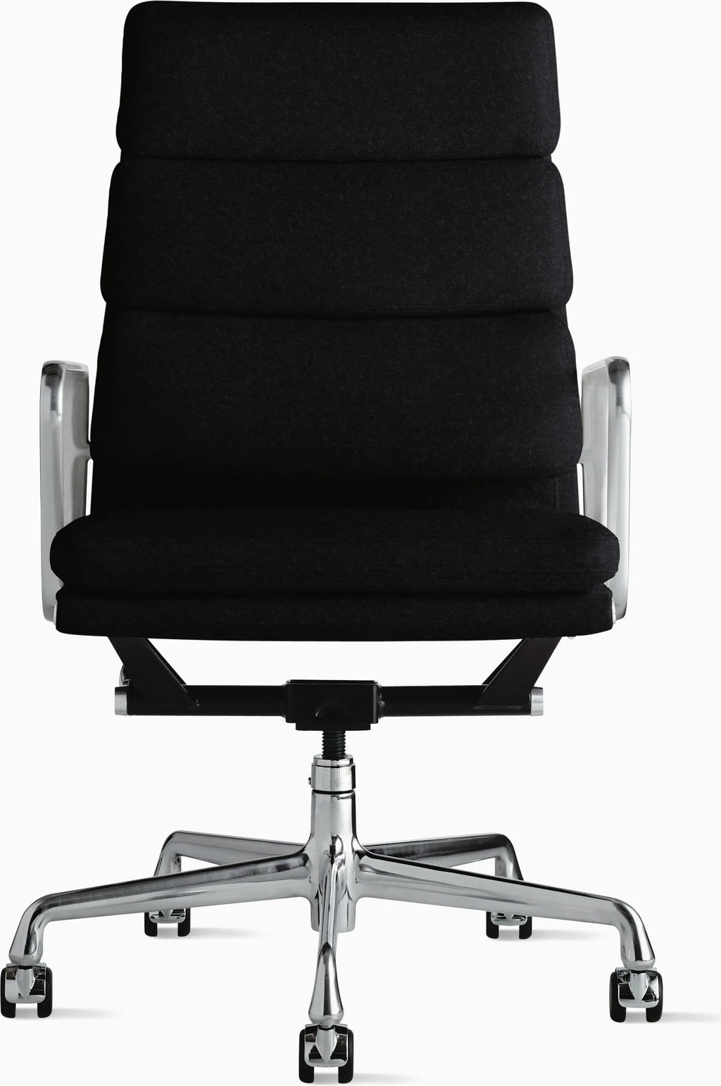 Eames Soft Pad Executive Chair