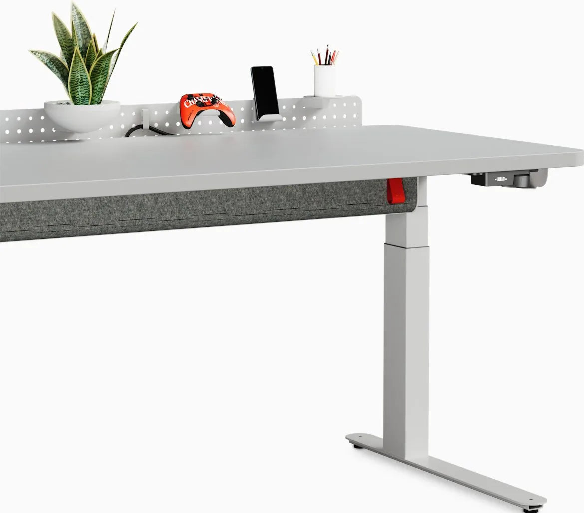 Coyl Gaming Desk