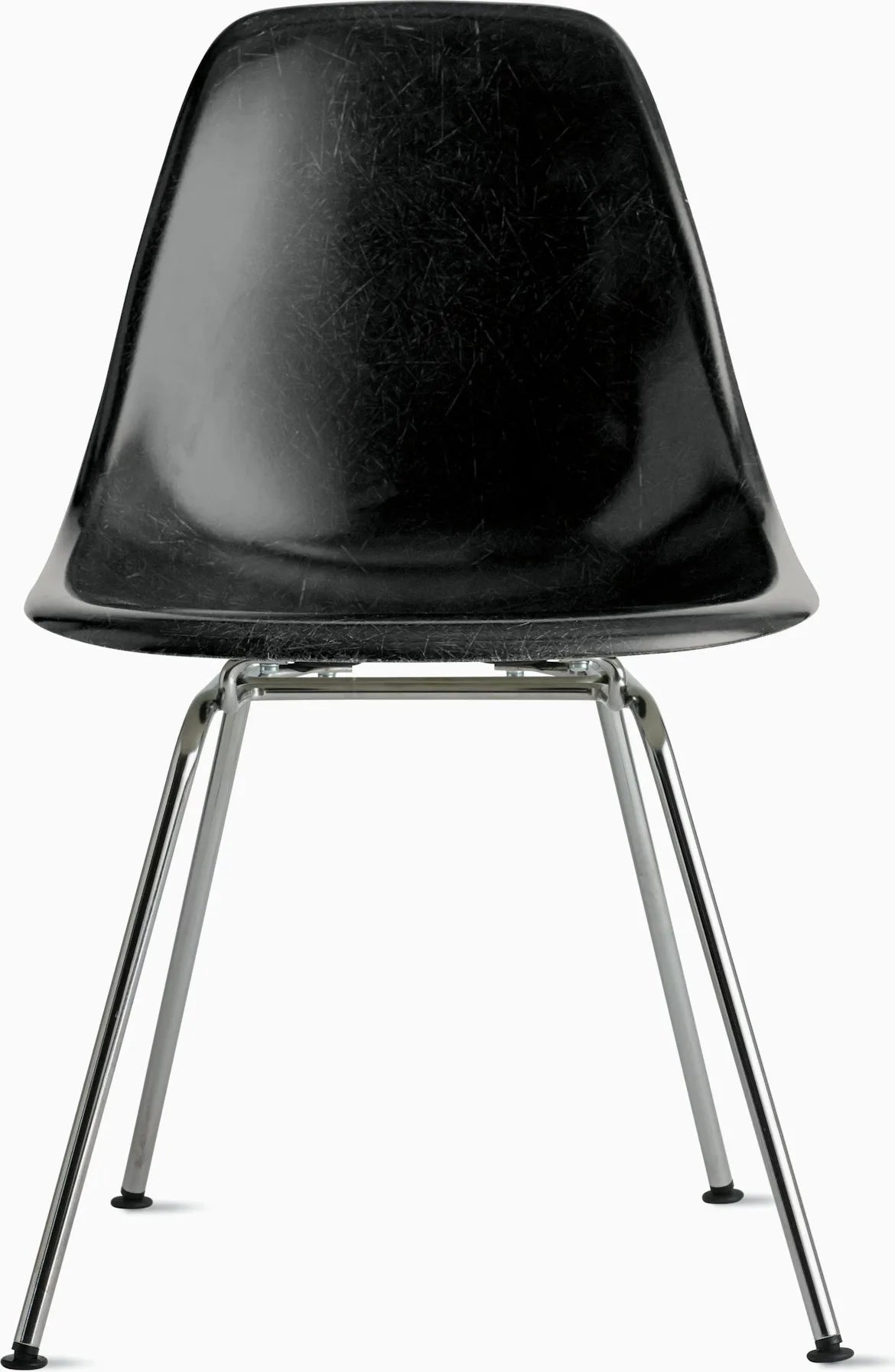 Eames Molded Fiberglass Side Chair