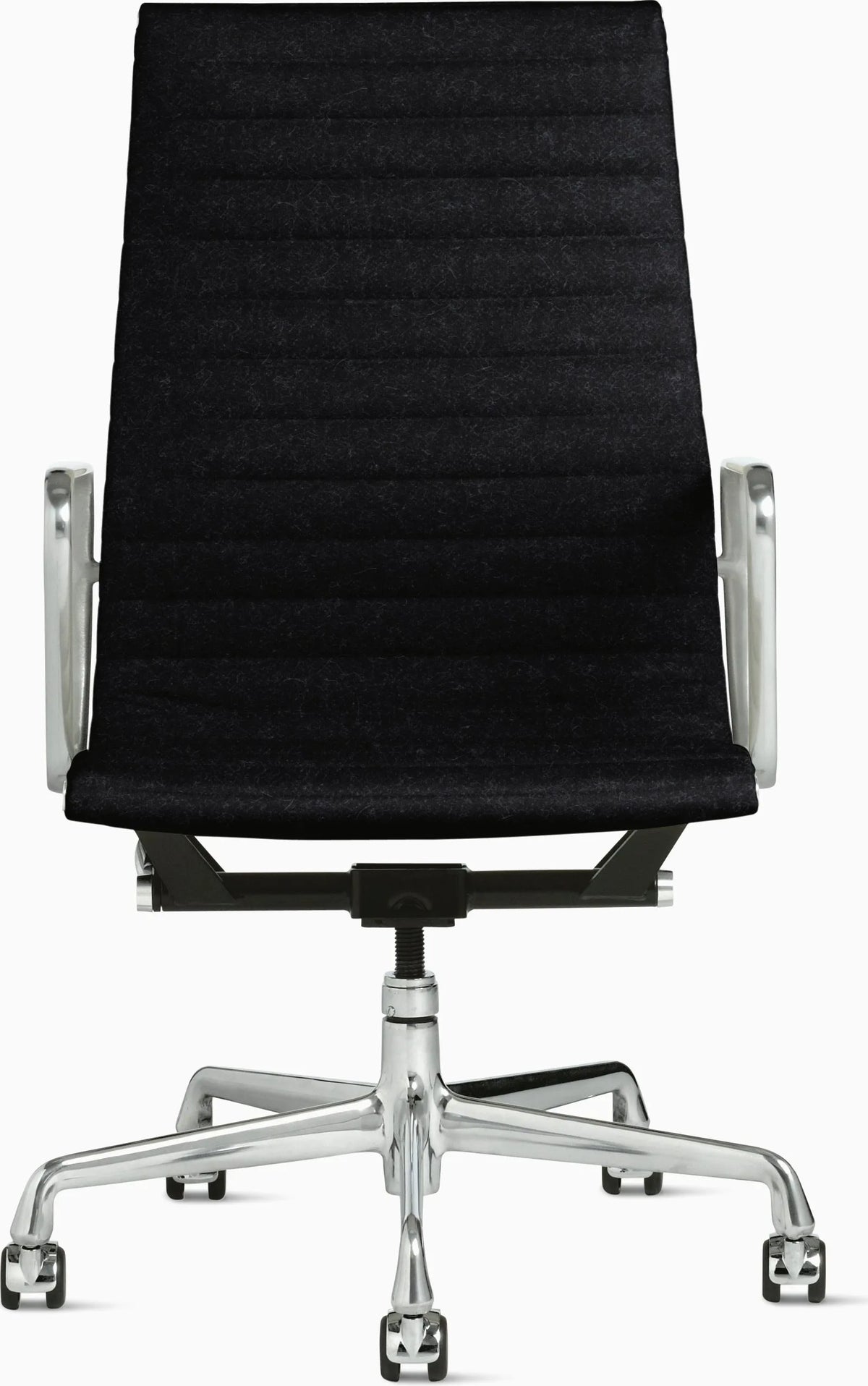 Eames Aluminum Group Chair, Executive