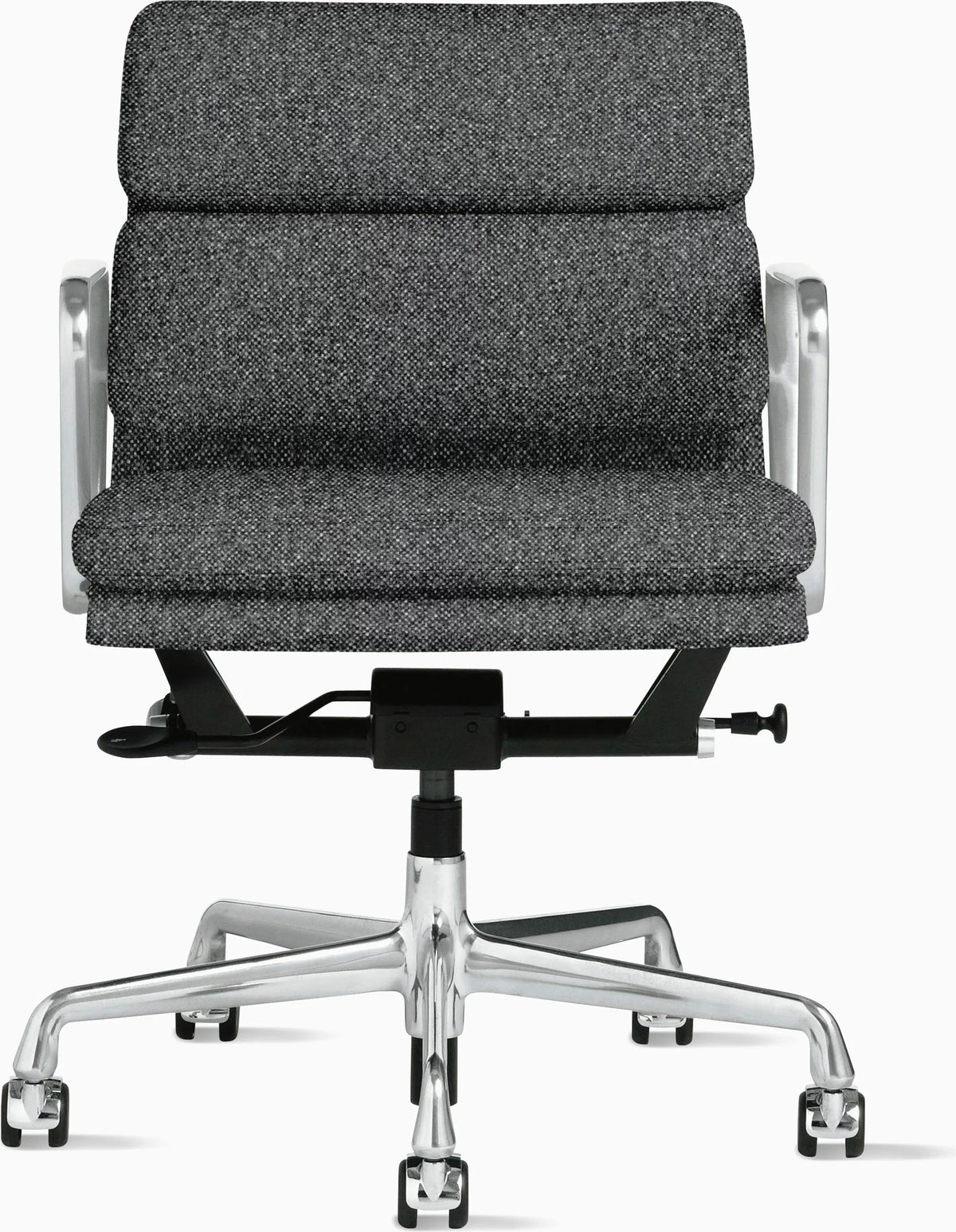 Eames Soft Pad Management Chair