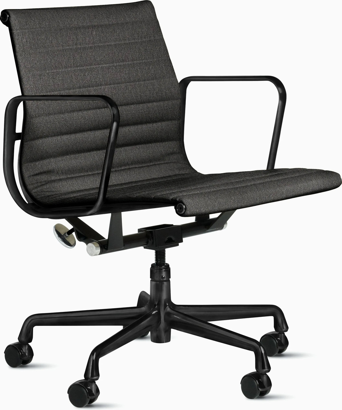 Eames Aluminum Group Chair, Management