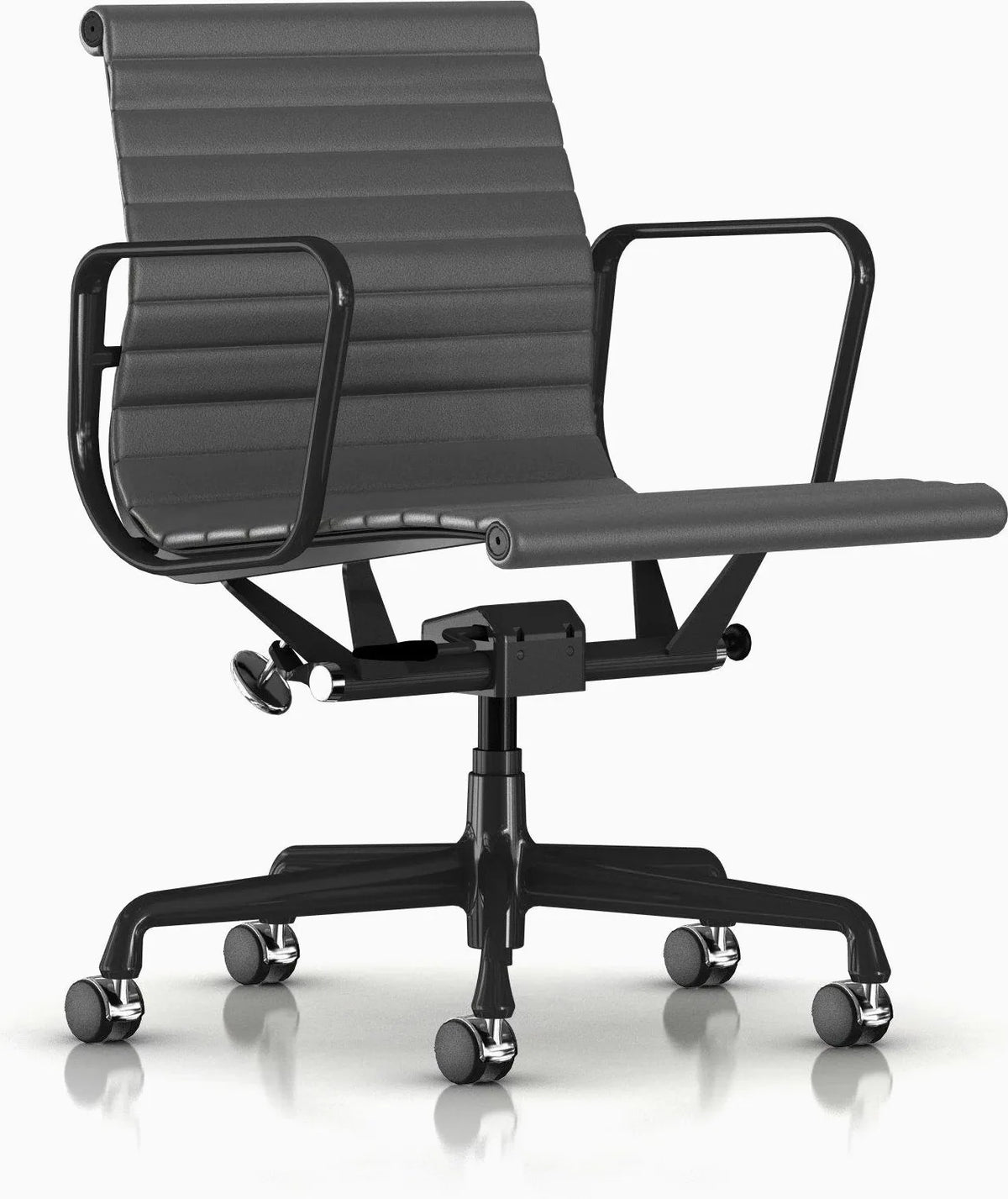 Eames Aluminum Group Chair, Management