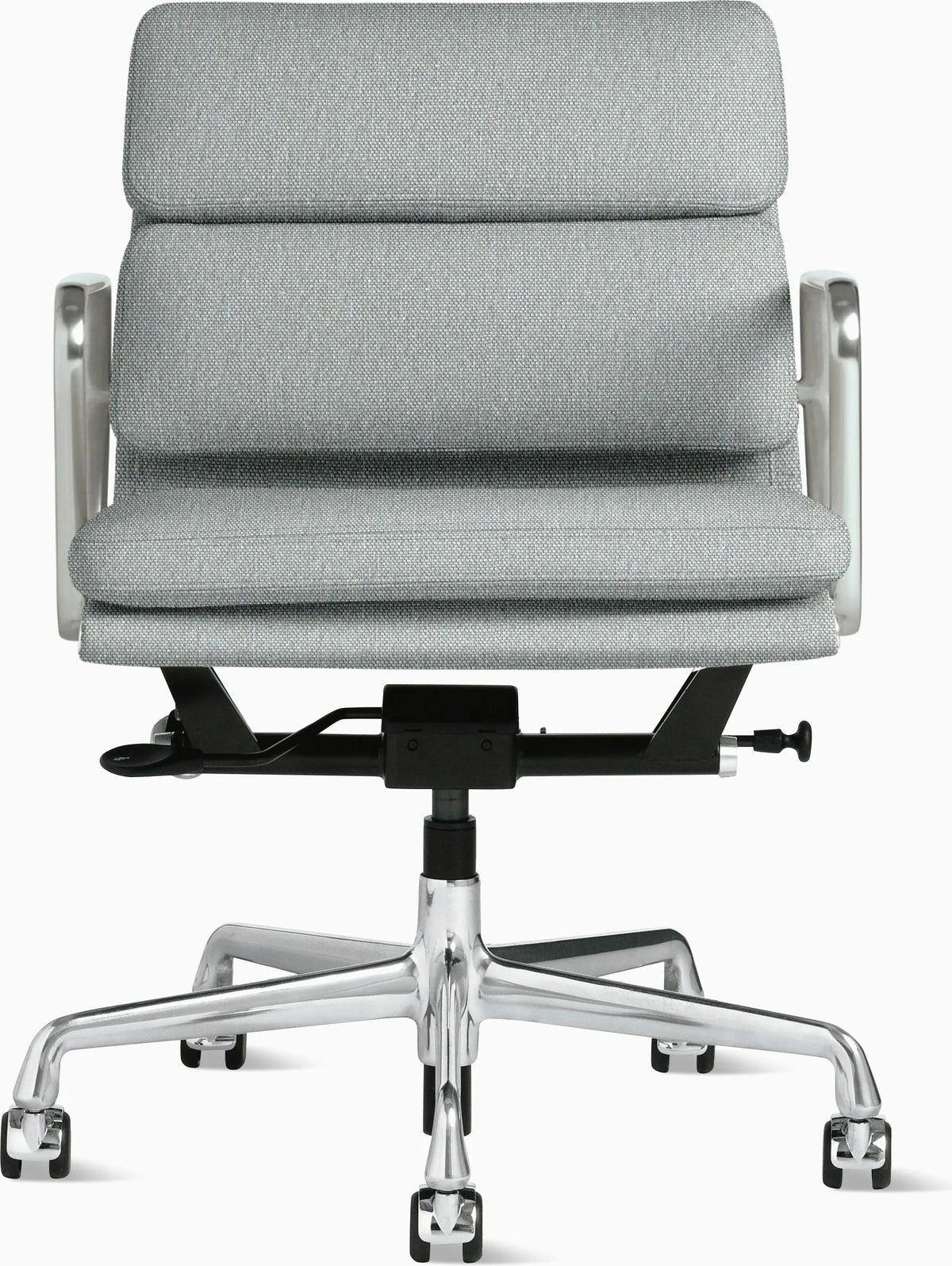 Eames Soft Pad Management Chair