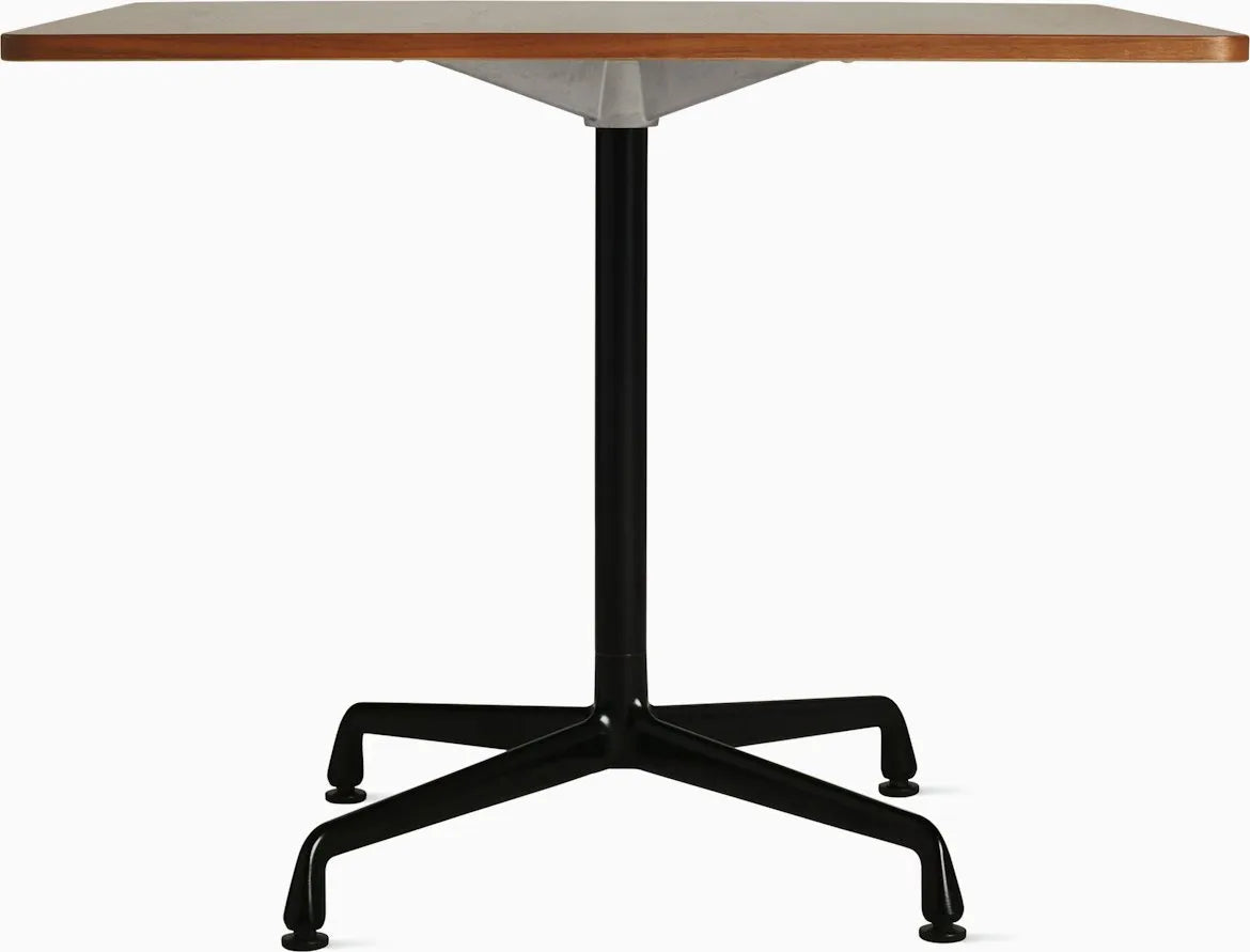 Eames Table, Round