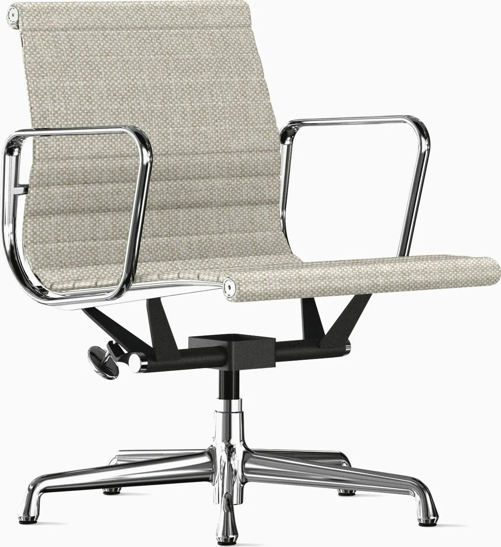 Eames Aluminum Group Chair, Management