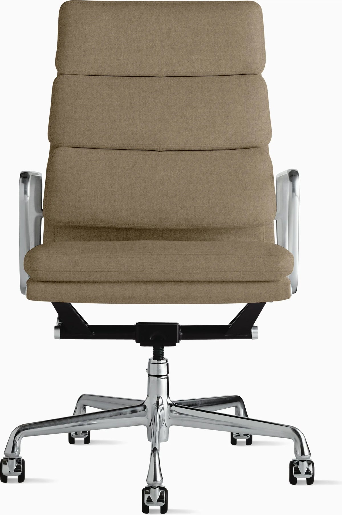 Eames Soft Pad Executive Chair