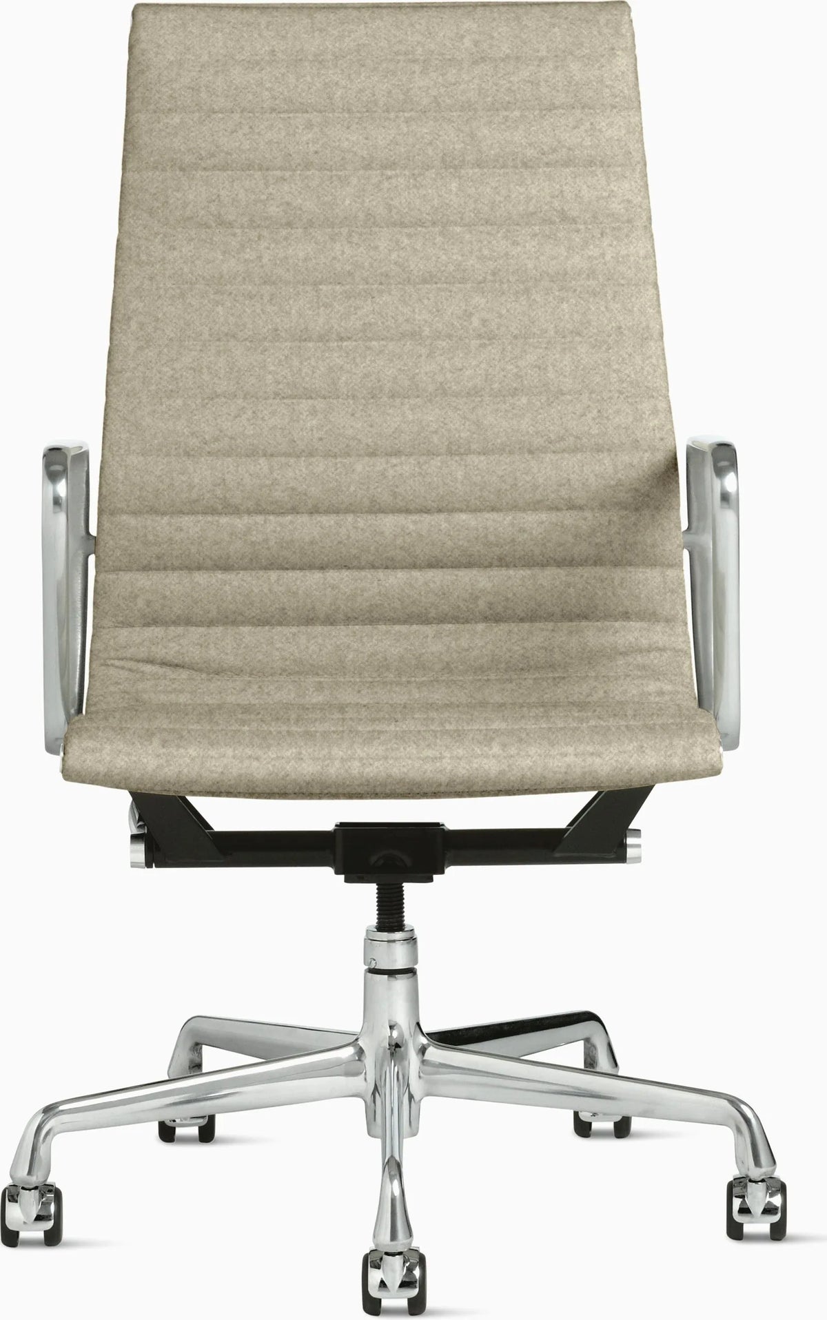 Eames Aluminum Group Chair, Executive