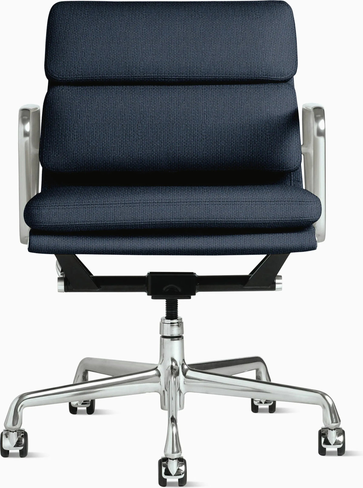 Eames Soft Pad Management Chair