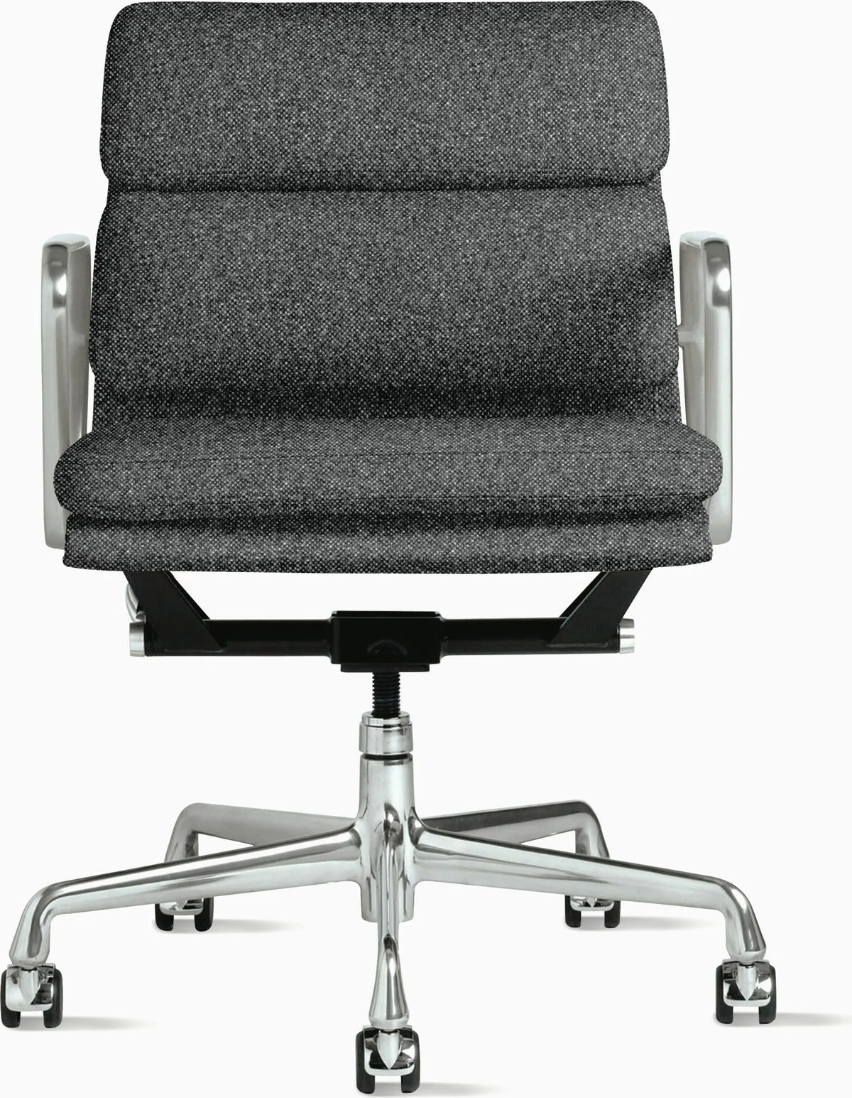 Eames Soft Pad Executive Chair