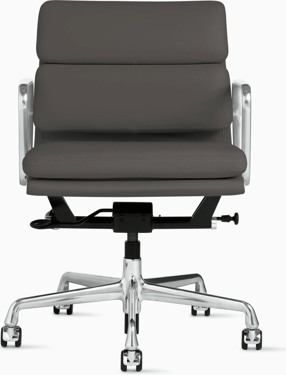 Eames Soft Pad Management Chair