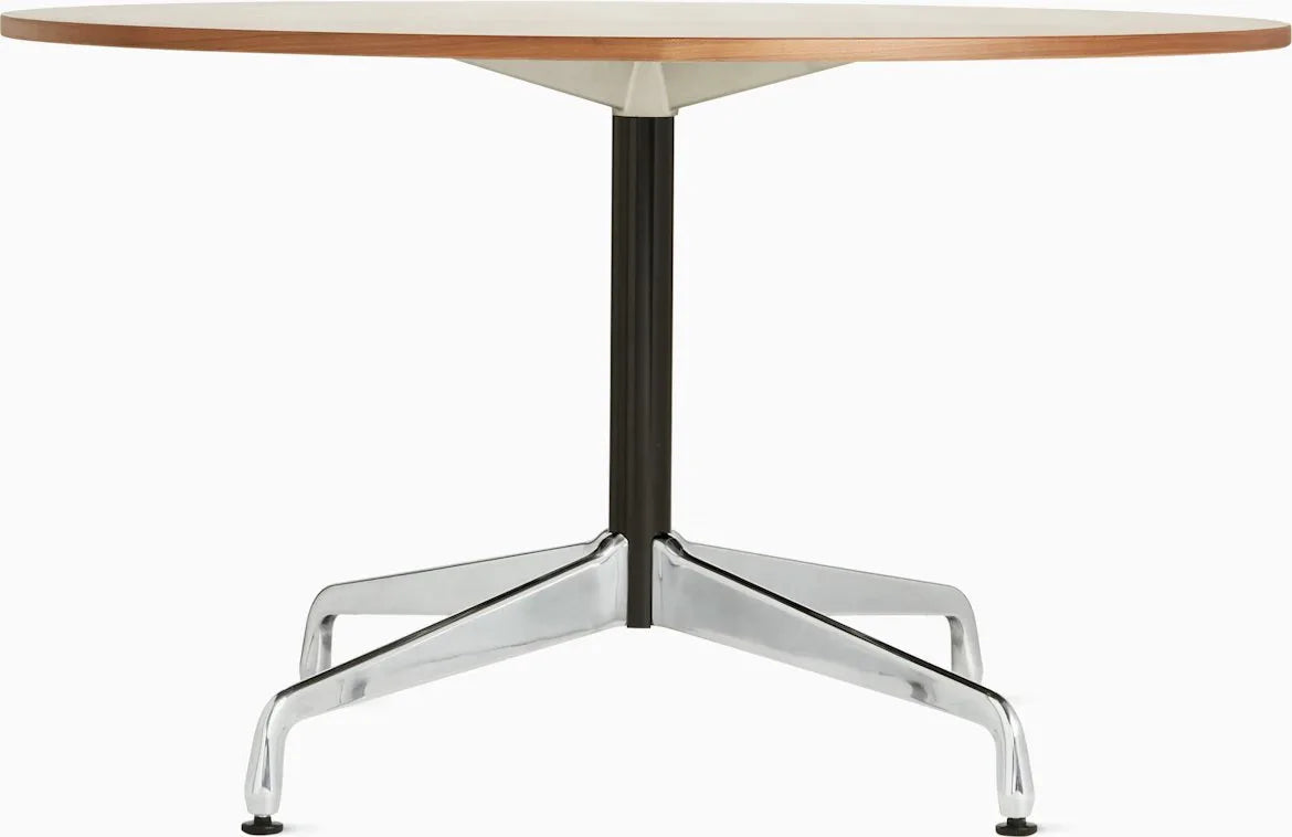 Eames Table, Round