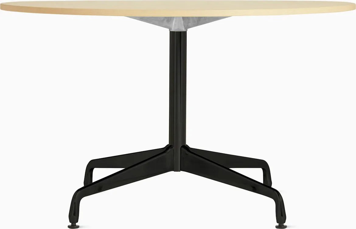 Eames Table, Round